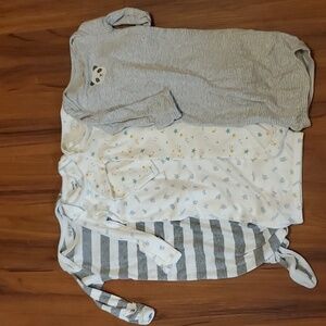 Carter's newborn gown bundle